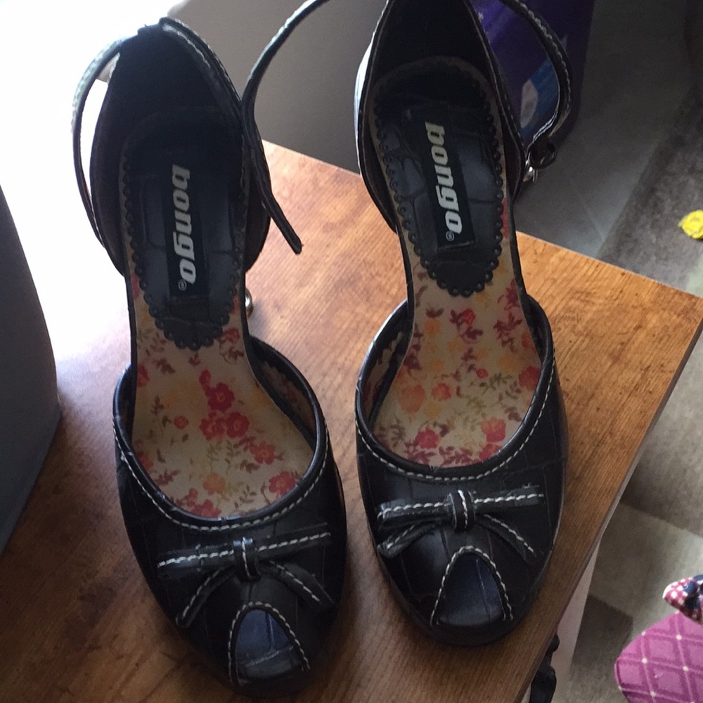 Bongo shoes